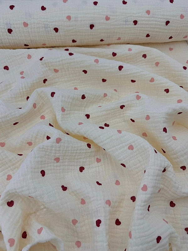 M 310 C3 Муслін жатка 2-х шаровий принт LOVE сердечки дрібні кольорові на айворі 100% бавовна 135-14