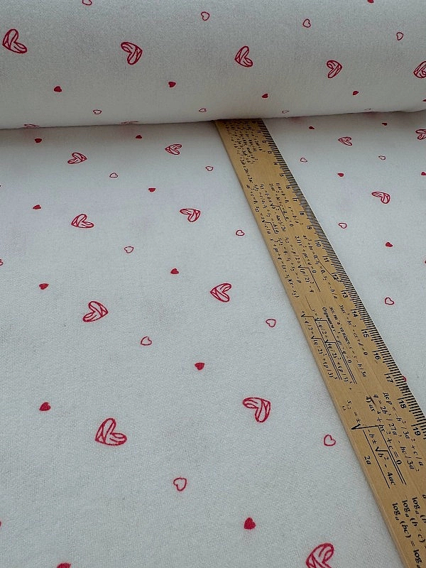 F 14 C2 фланель принт LOVE сердечки червоні намальовані на білому 100% бавовна 150 см 150-160 грам/м