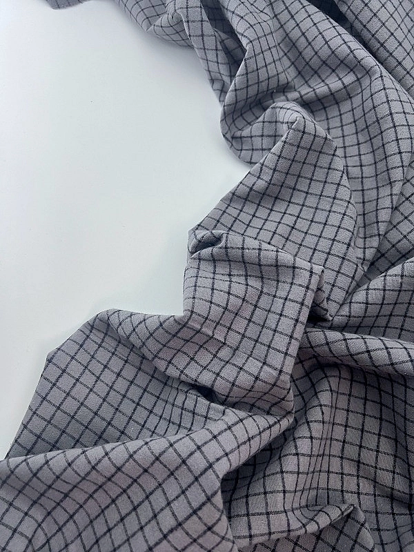 DENNIS-1C15 Сорочкова тканина з начісом принт геометричний клітинка на сірому 100% бавовна 150 см 15