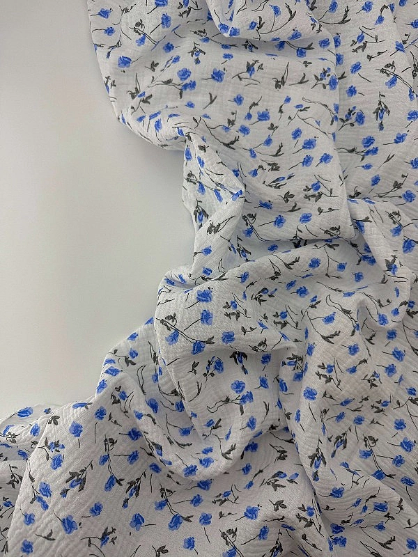 M 04001 C02 | RAINBOW-C04 Муслін жатка 2-х шаровий принт квіти волошки сині на молочному 100% бавовн