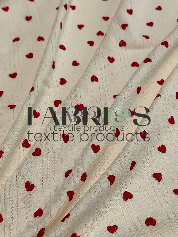 OCT 41 C 03 Ажурний трикотаж  принт LOVE сердечки коричневі на айворі 100% бавовна  175-180 см 170 г