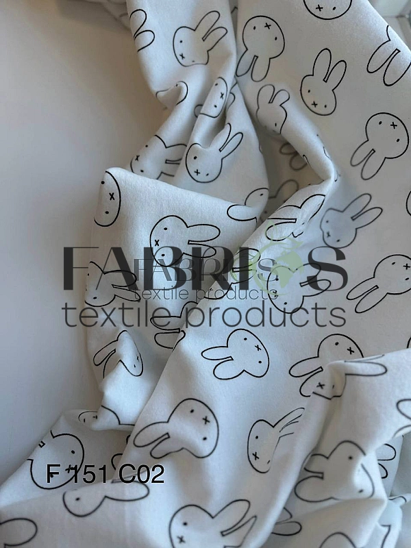 F 151 C 02 фланель  принт звірята зайчата намальовані на молочному 100% бавовна  150 см 150 грам/м.к